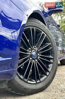 Седан Ford Fusion 2016 в 