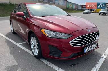 Седан Ford Fusion 2019 в Вінниці
