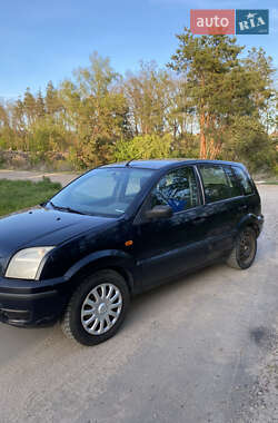 Хэтчбек Ford Fusion 2005 в 