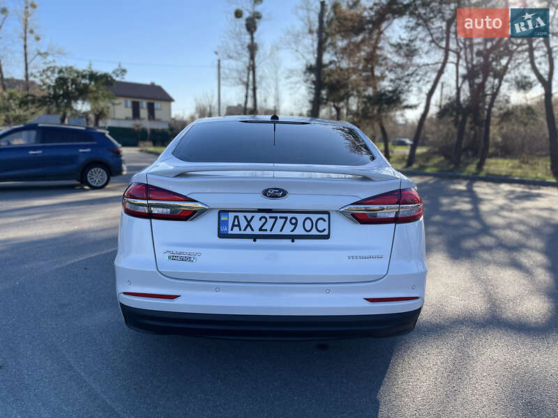 Седан Ford Fusion 2019 в Харькове