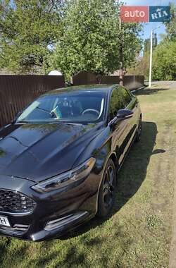 Седан Ford Fusion 2013 в 