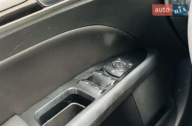 Седан Ford Fusion 2014 в 