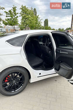 Седан Ford Fusion 2014 в 