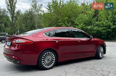 Седан Ford Fusion 2014 в 