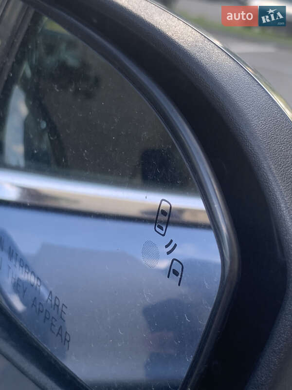 Седан Ford Fusion 2018 в Днепре