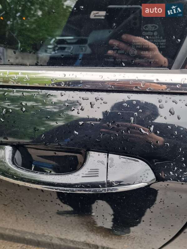 Седан Ford Fusion 2017 в Львове