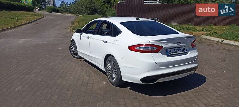 Седан Ford Fusion 2013 в Полтаве