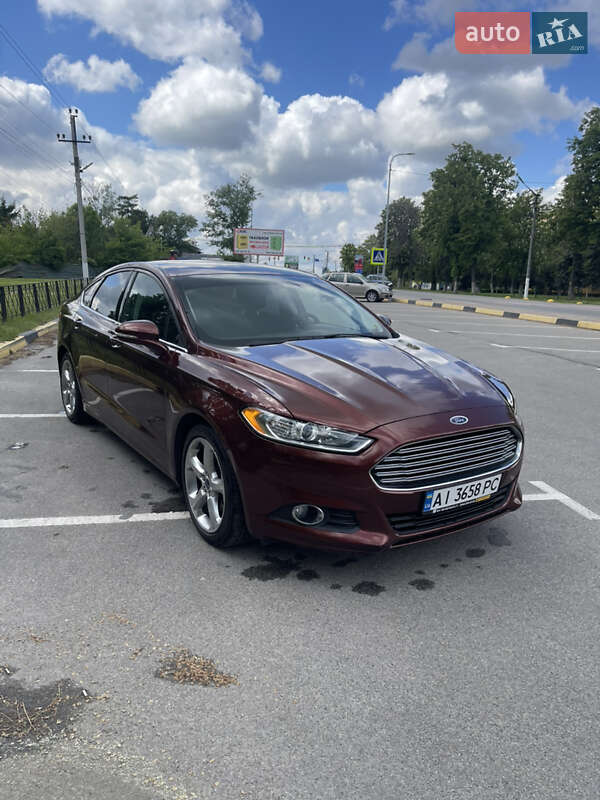 Седан Ford Fusion 2015 в Киеве фото 19 Седан Ford Fusion 2015 в Киеве