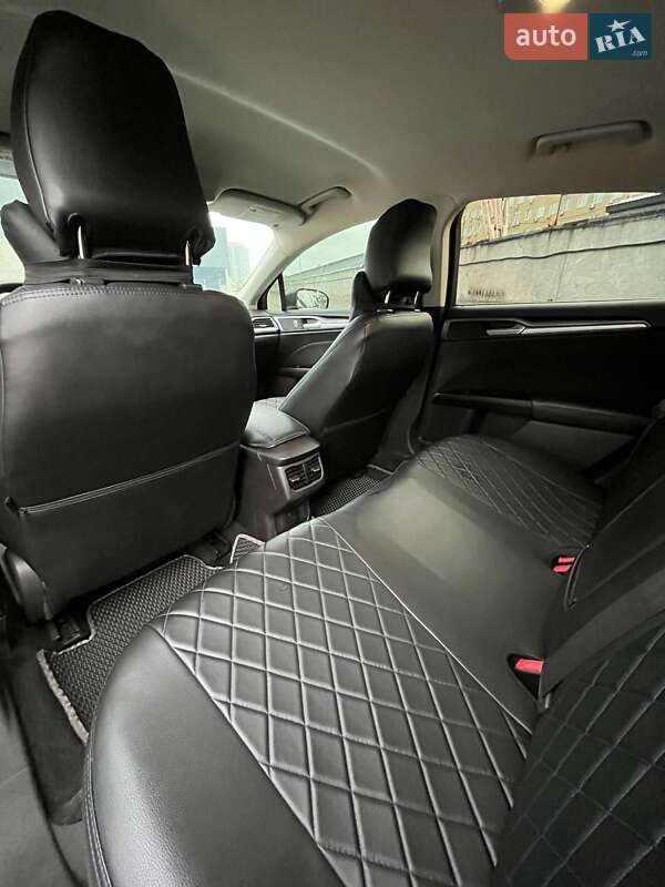 Седан Ford Fusion 2015 в Киеве