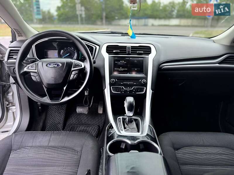 Седан Ford Fusion 2015 в Николаеве