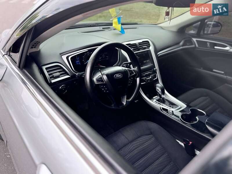 Седан Ford Fusion 2015 в Николаеве