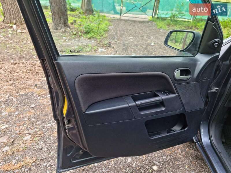 Хэтчбек Ford Fusion 2006 в Львове фото 15 Хэтчбек Ford Fusion 2006 в Львове