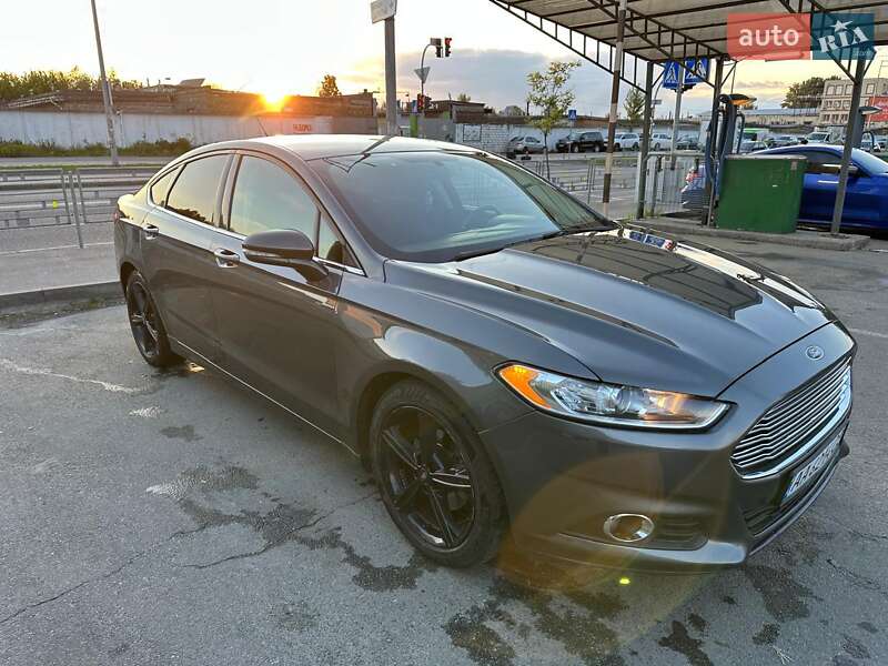 Седан Ford Fusion 2016 в Киеве