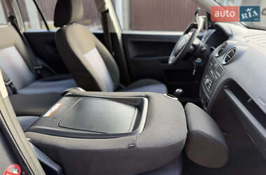 Хэтчбек Ford Fusion 2008 в 