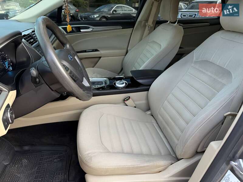 Седан Ford Fusion 2014 в Харькове