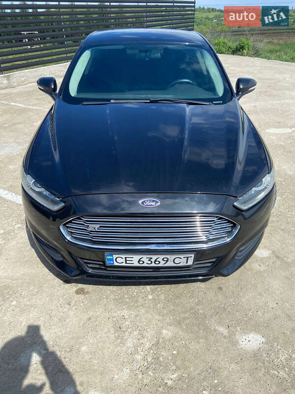 Седан Ford Fusion 2014 в Черновцах
