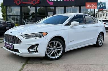 Седан Ford Fusion 2019 в Киеве