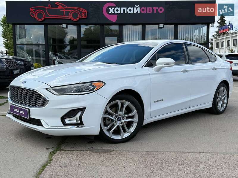 Ford Fusion 2019