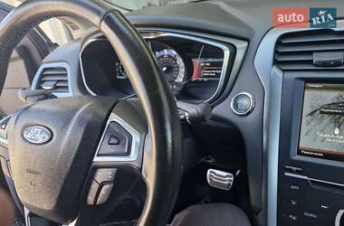 Седан Ford Fusion 2014 в 
