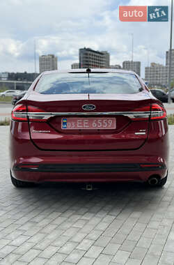 Седан Ford Fusion 2017 в 