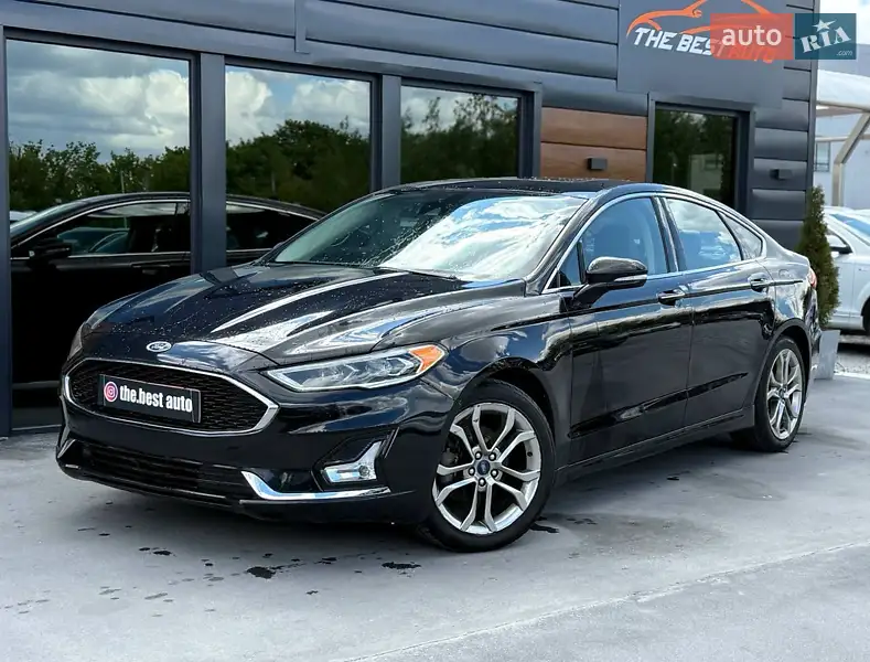 Седан Ford Fusion 2020 в 