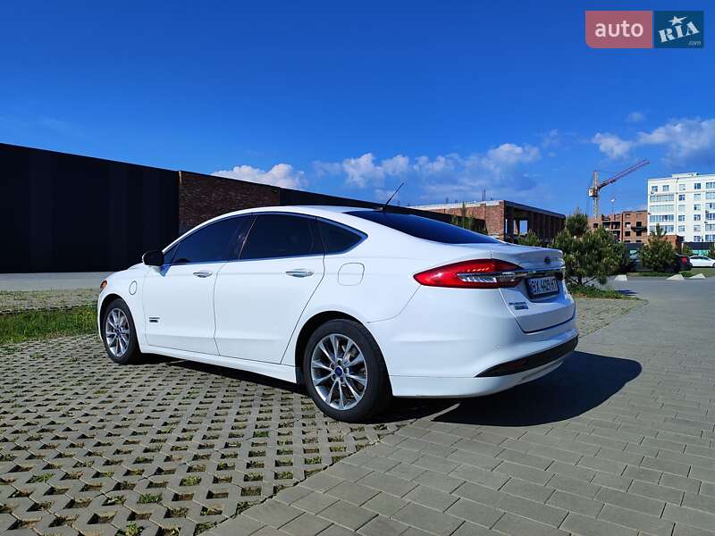 Седан Ford Fusion 2017 в Хмельницком