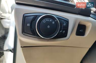 Седан Ford Fusion 2017 в 