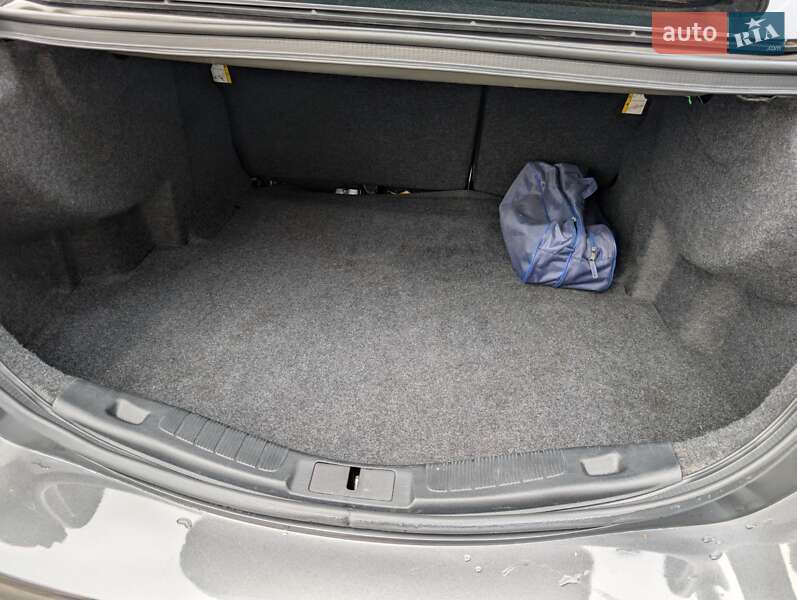 Седан Ford Fusion 2017 в Луцке фото 14 Седан Ford Fusion 2017 в Луцке