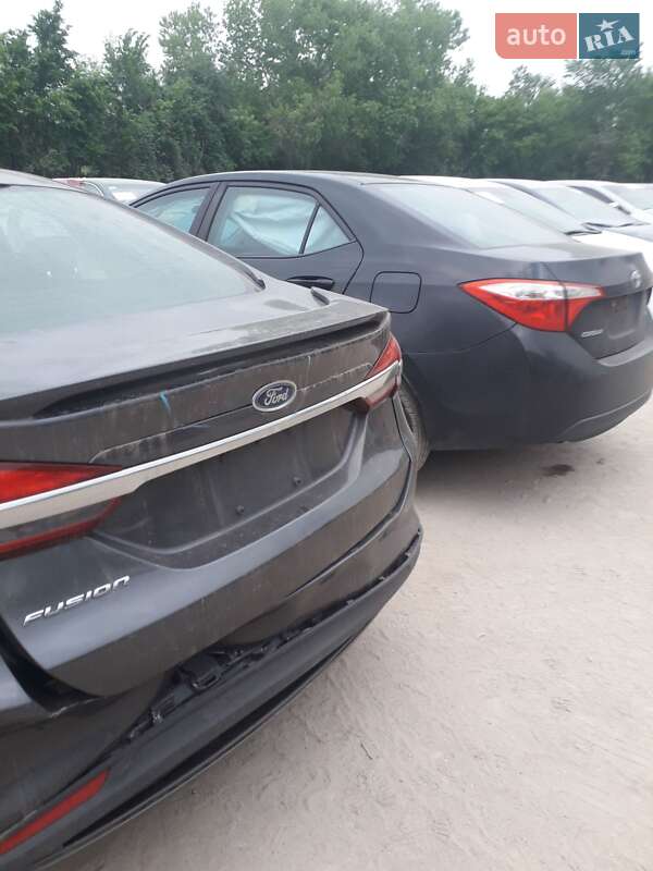 Седан Ford Fusion 2017 в Луцке фото 19 Седан Ford Fusion 2017 в Луцке