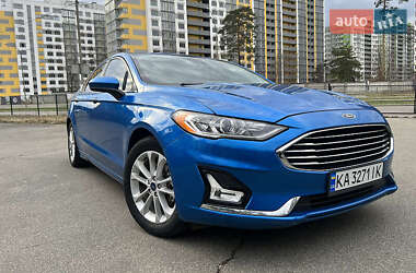 Седан Ford Fusion 2018 в Киеве
