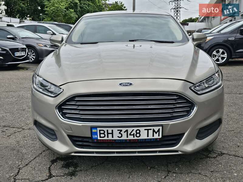 Седан Ford Fusion 2015 в Одессе