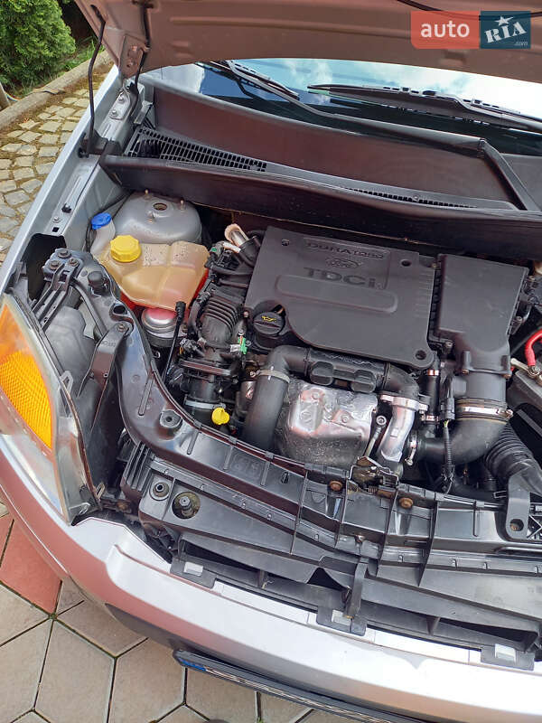 Хетчбек Ford Fusion 2009 в Рівному