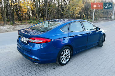 Седан Ford Fusion 2017 в 