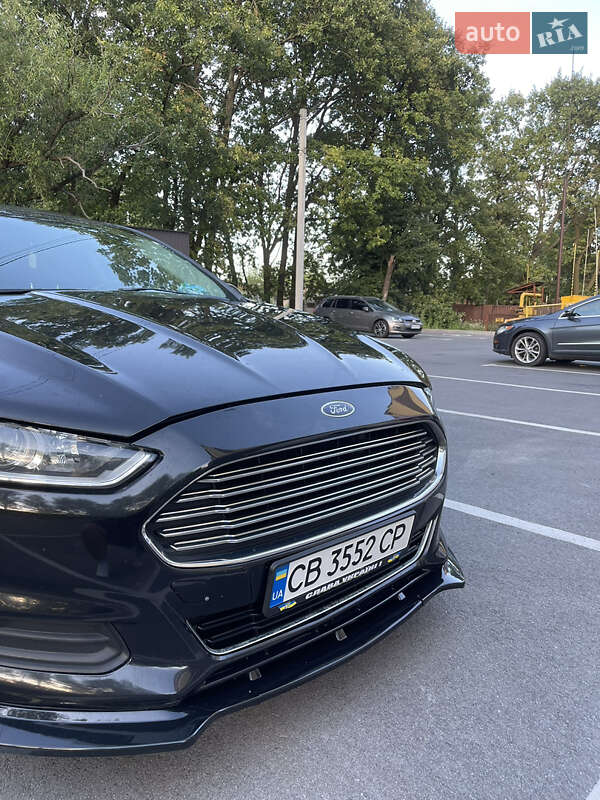 Седан Ford Fusion 2014 в Чернигове