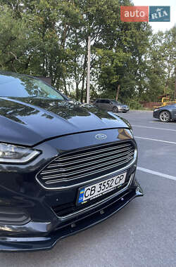 Седан Ford Fusion 2014 в 