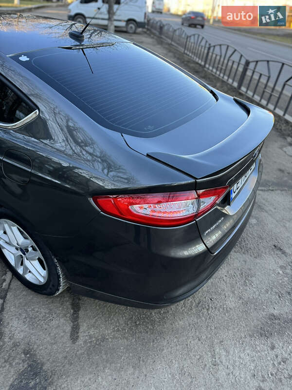 Седан Ford Fusion 2015 в Кицмани