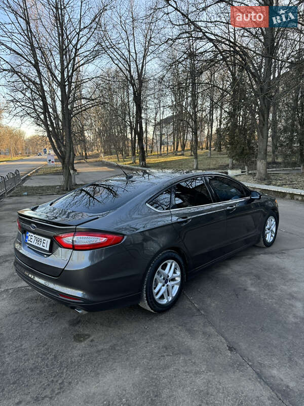 Седан Ford Fusion 2015 в Кицмани