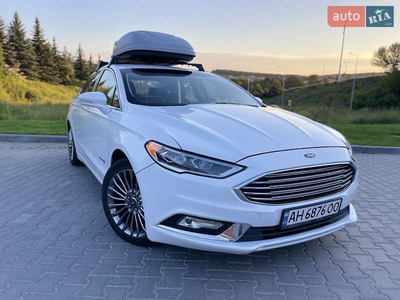 Седан Ford Fusion 2016 в Тернополе