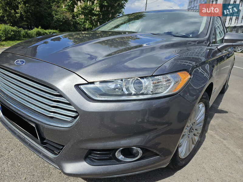Ford Fusion 2014