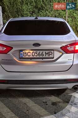 Седан Ford Fusion 2014 в 