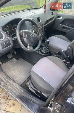 Хетчбек Ford Fusion 2008 в 