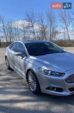Седан Ford Fusion 2015 в Полтаві
