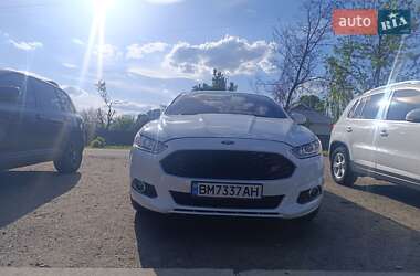 Седан Ford Fusion 2015 в 