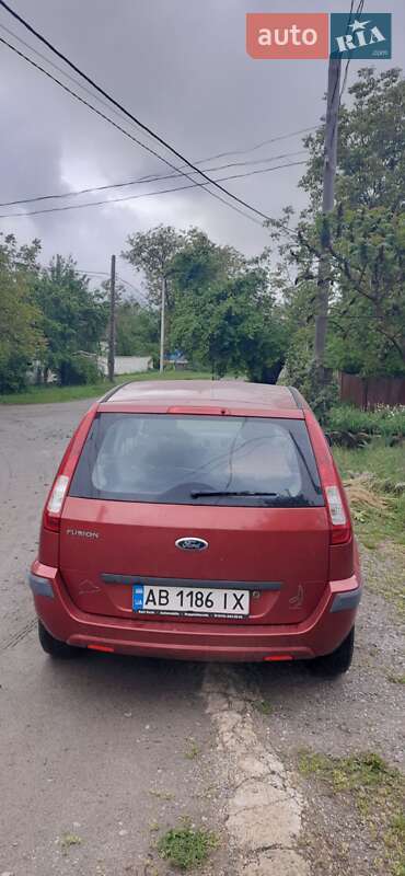 Хэтчбек Ford Fusion 2005 в Ладыжине