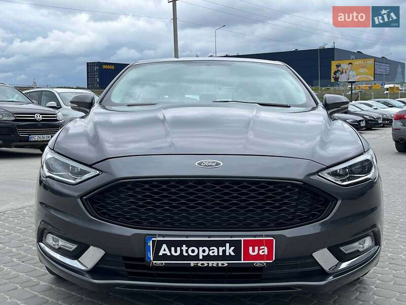 Седан Ford Fusion 2017 в Львове