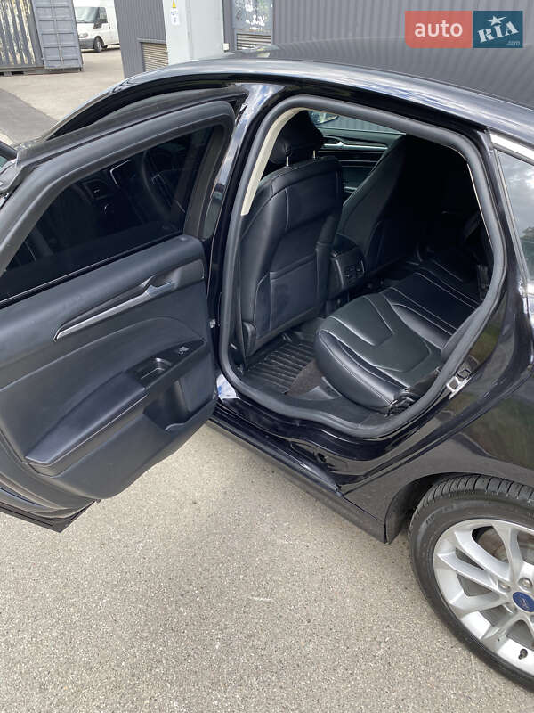 Седан Ford Fusion 2018 в Києві