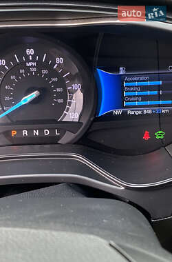 Седан Ford Fusion 2018 в 