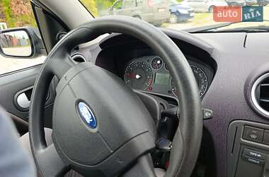 Хэтчбек Ford Fusion 2007 в 