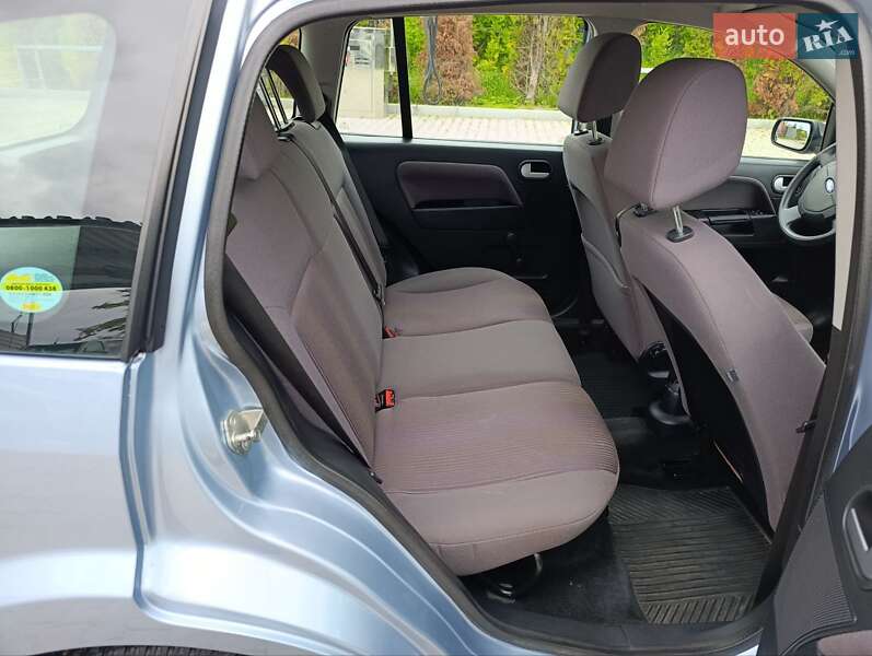 Хэтчбек Ford Fusion 2007 в Ивано-Франковске