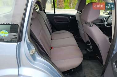 Хэтчбек Ford Fusion 2007 в 